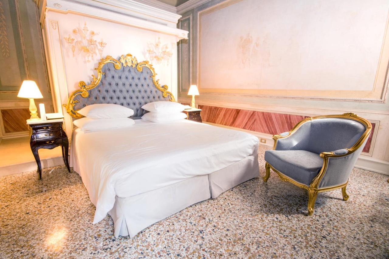 Ca' Bonfadini Historic Experience Hotel เวนิส ภายนอก รูปภาพ